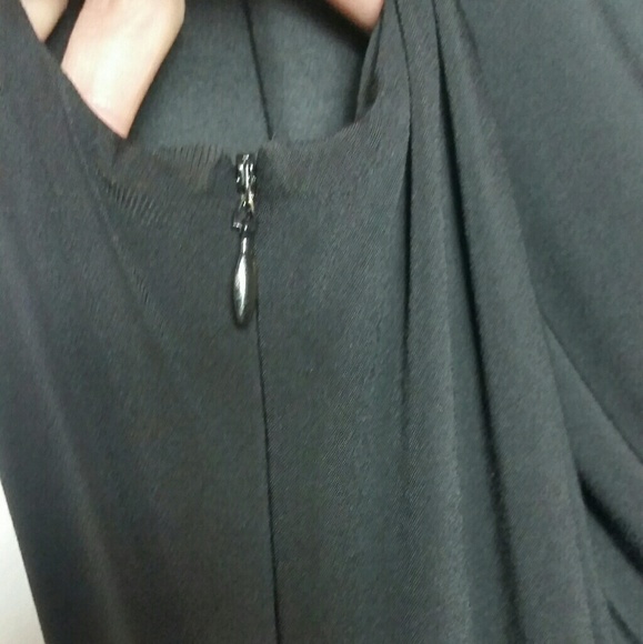 Laundry by Shelli Segal gown - Picture 5 of 7